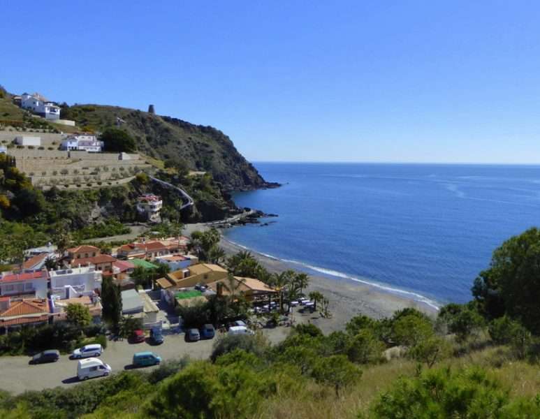 Enjoy an Almunecar hike, walk or picnic at Parque Mediterráneo (Mediterranean Park). Surrounded by nature, paths, beaches & gorgeous sea views too.